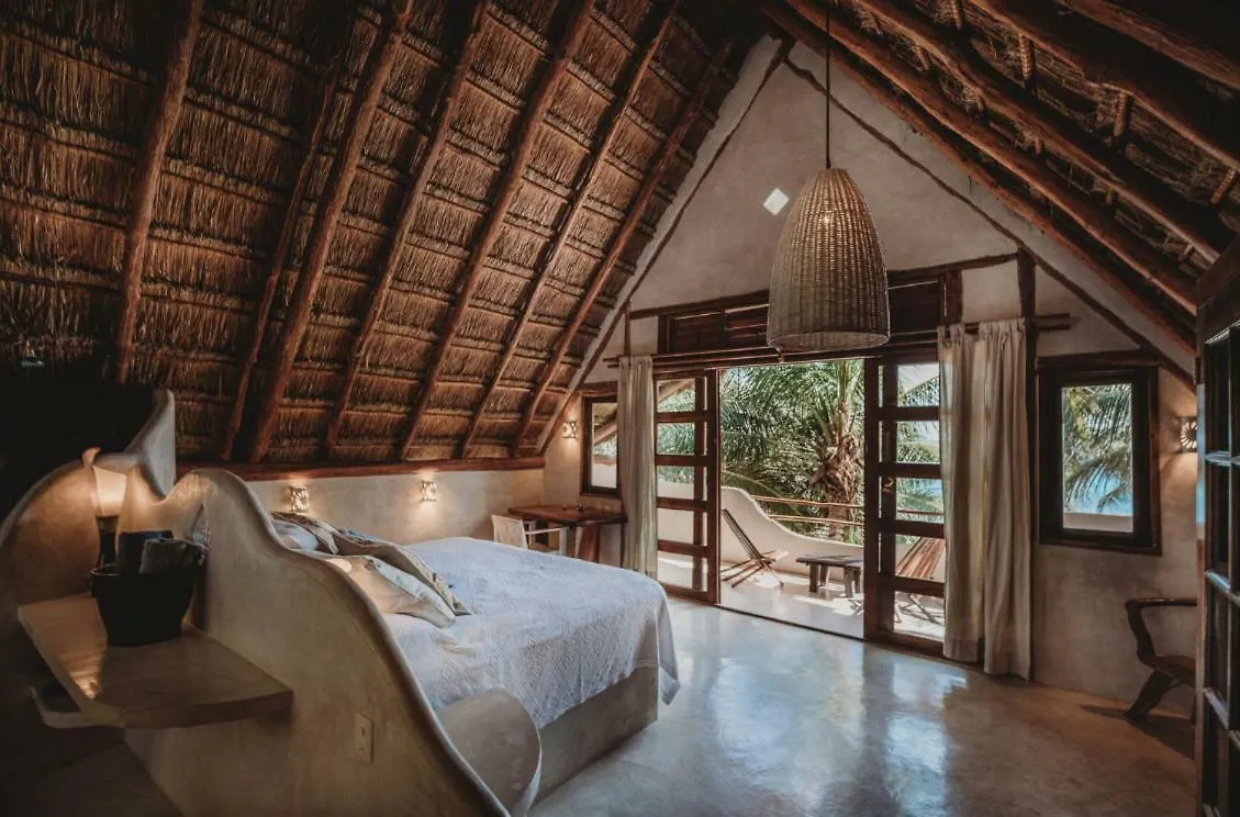 Beautiful House On Beach Zone Tulum Villa